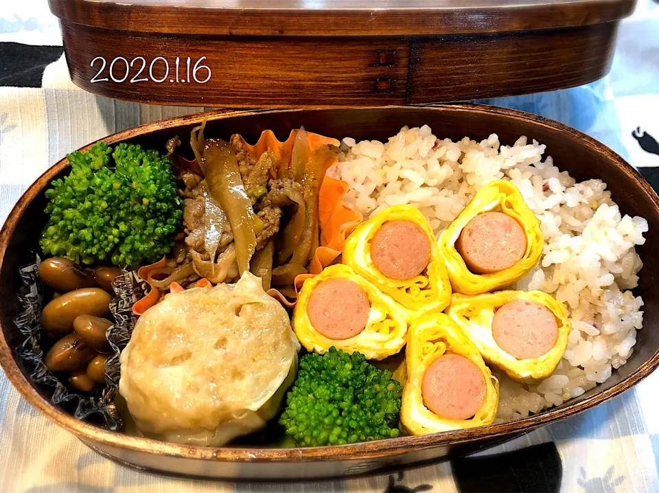 サラ弁　　　　　　　　　　　　　　　　　　　パルキー卵焼き　しゅうまい   牛ゴボウ　　　　茶豆の塩煮|じゅんさんさん