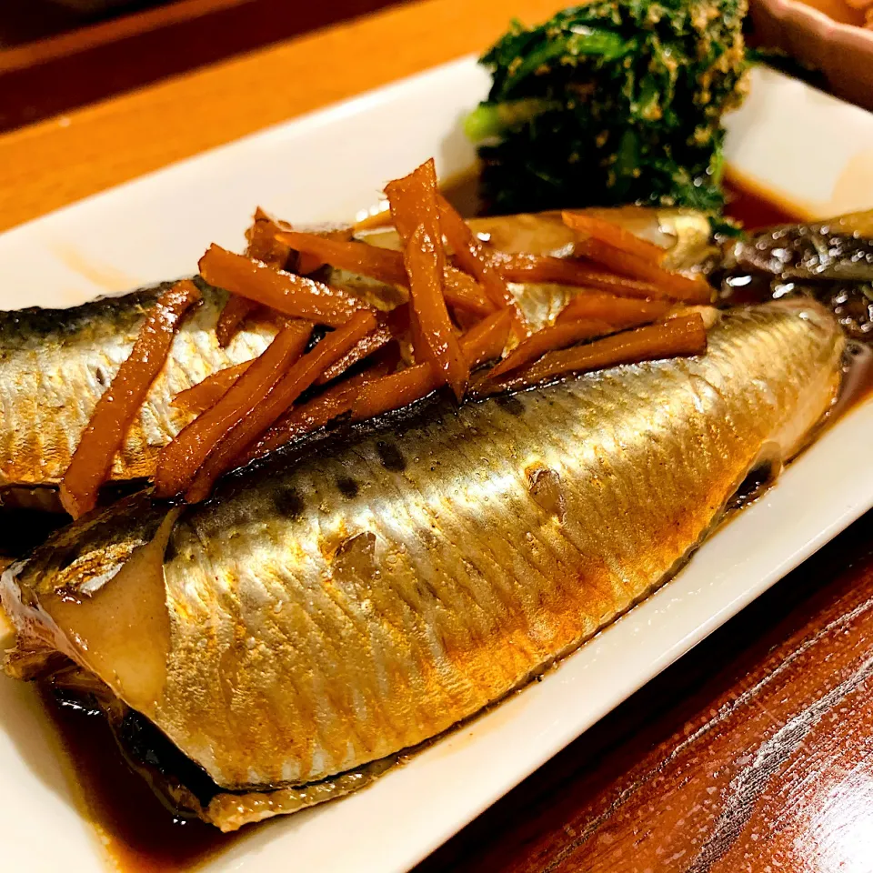 鰯の生姜煮🐟生姜をたっぷり入れて甘辛く煮付けた鰯✨|いちごさん