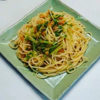 梨フルーツ らっきょう ディップ  トマト&バジルソースのパスタ🍝|優子さん