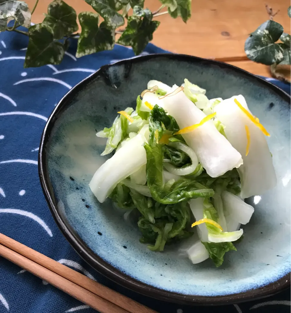 🥬🍊巨大白菜消費に。柚子白菜を漬けました🥬🍊|Hollyさん