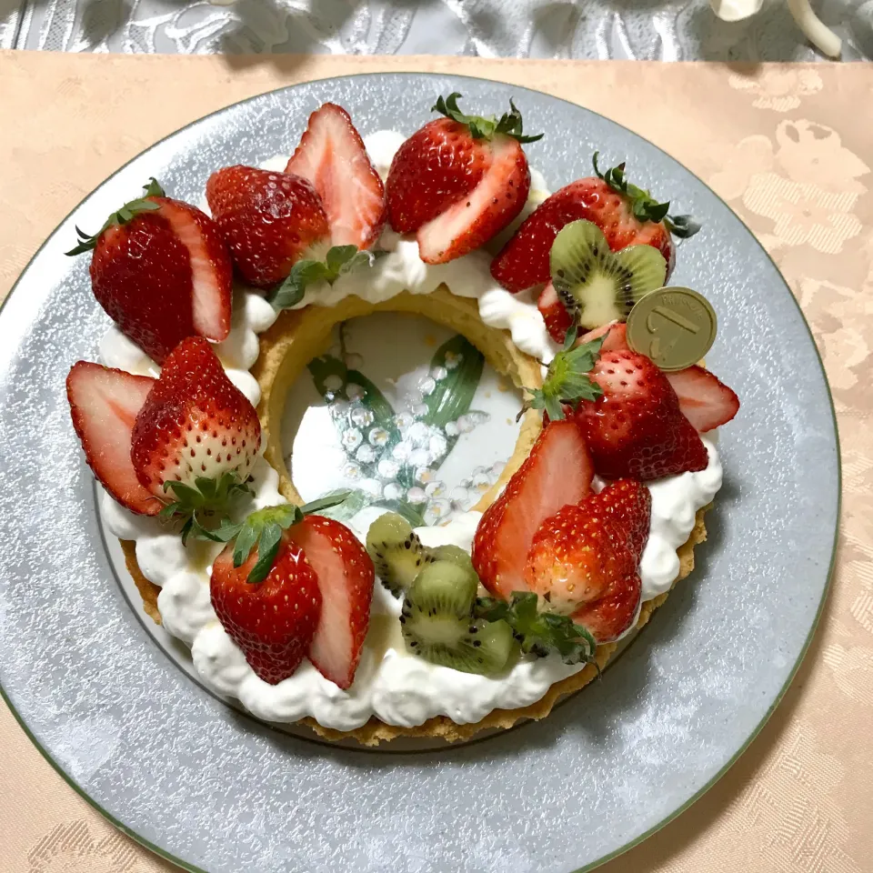 苺のリースタルト✨🍓🥧（真上から）|エンジェルさん