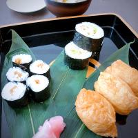 お稲荷さん&巻寿司ランチ