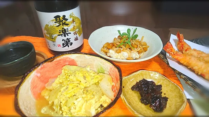 キャベツの卵とじ🌱
  なめこと長芋🍄
  穴子の佃煮
  佐々木酒造のお酒🍶|びせんさん