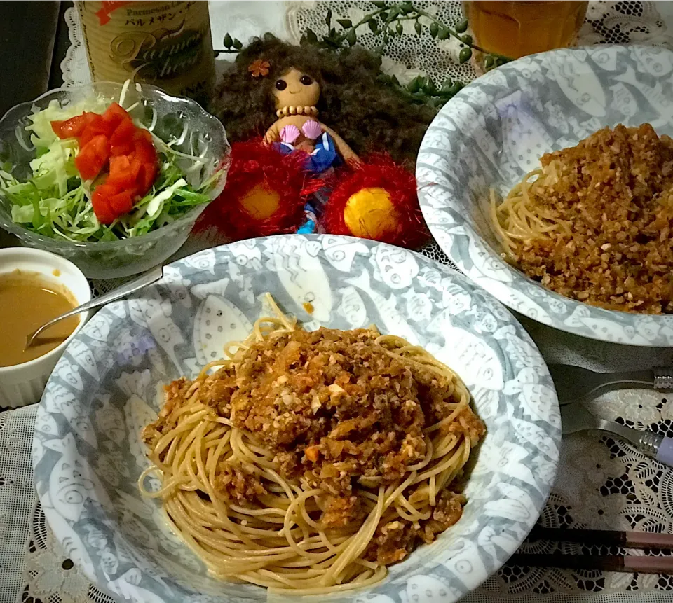 Snapdishの料理写真:椎茸の茎ミートパスタ🍝旨味ア〰っプ|noeさん