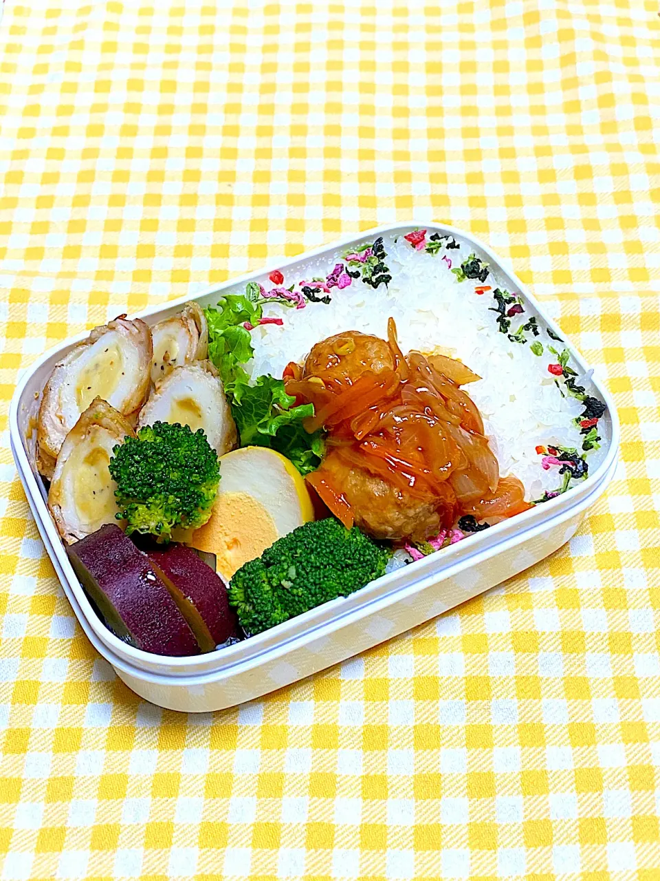 息子のお弁当(リク､チーちくの肉巻き😍)|かあたんさん