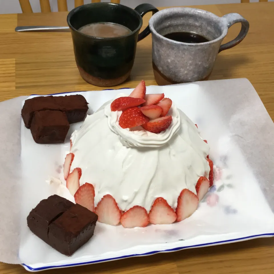 ドームケーキ🍰💕|りりさん