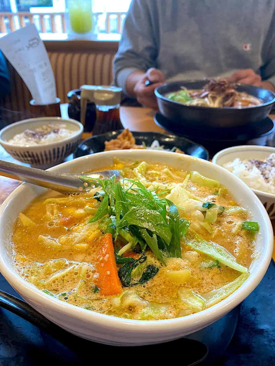 野菜みそバターラーメン🍜|ゆかりさん