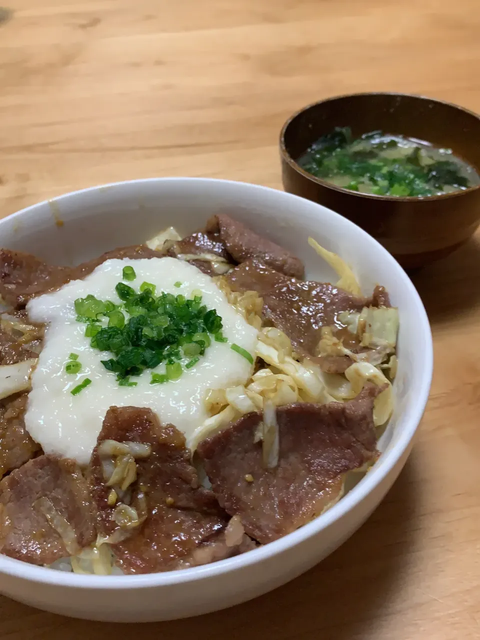 焼肉とろろ丼|ゆうきさん