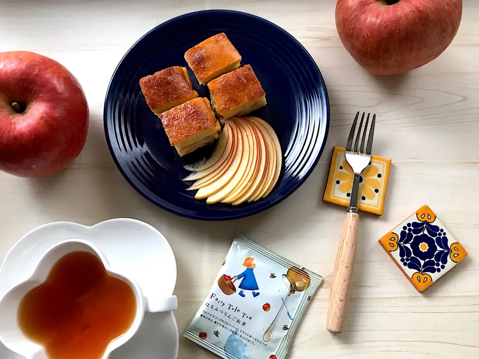 Snapdishの料理写真:🍎ヨーグルトポムポム🍎🍴✨|めぐぐさん