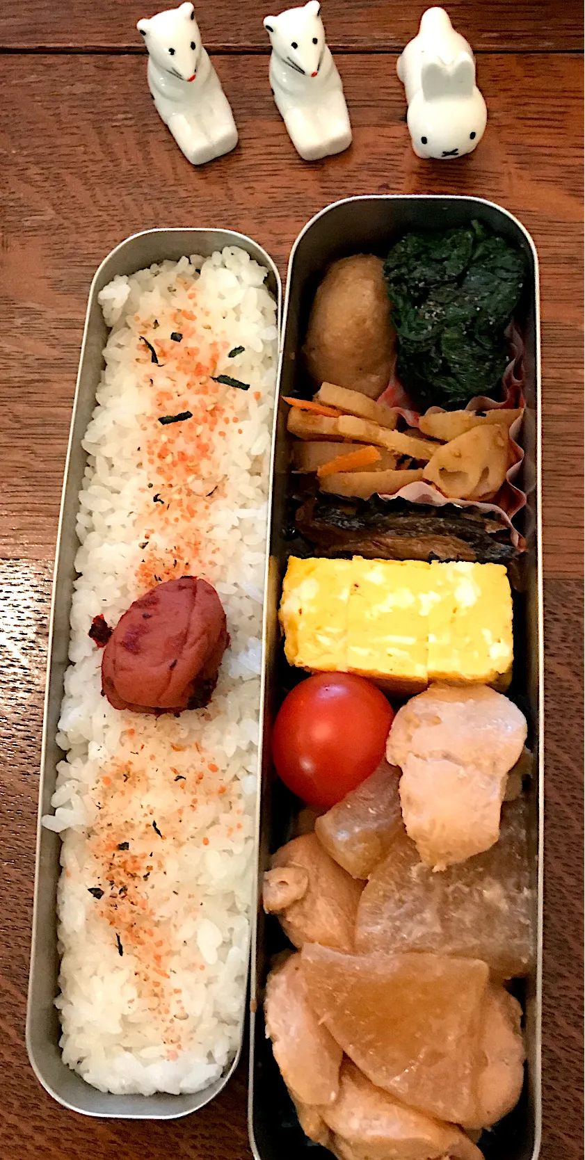 ランチ #鶏大根煮  #小田原の梅干し  #お弁当  #サーモス  #お弁当記録|小松菜さん