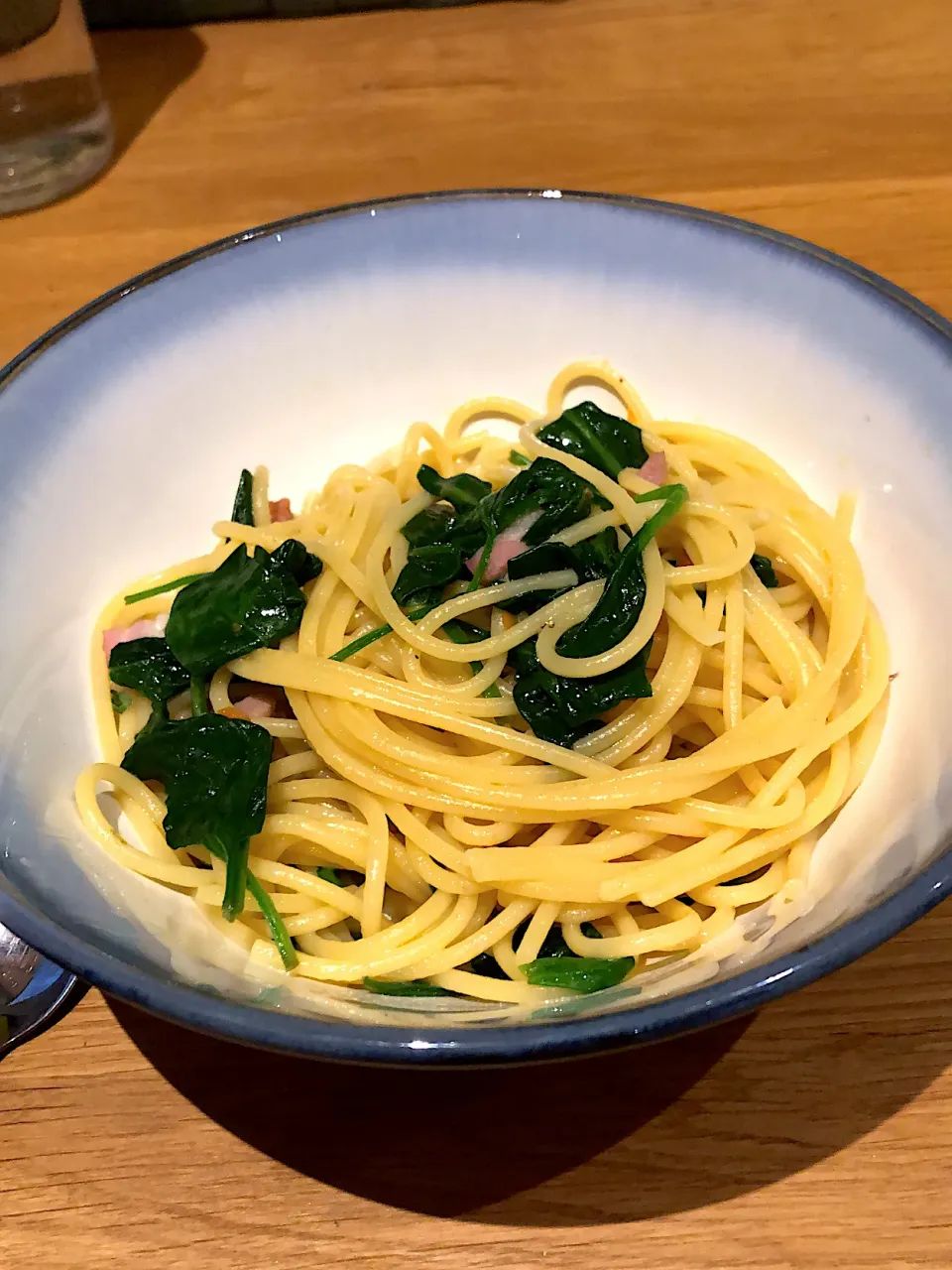 ほうれん草とベーコンのペペロンチーノ|ゆりこさん