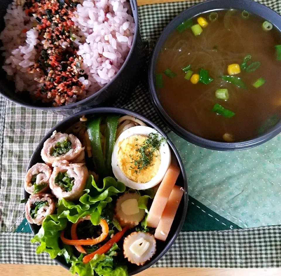 Snapdishの料理写真:丸型温かお弁当~🎵|ポロポロさん