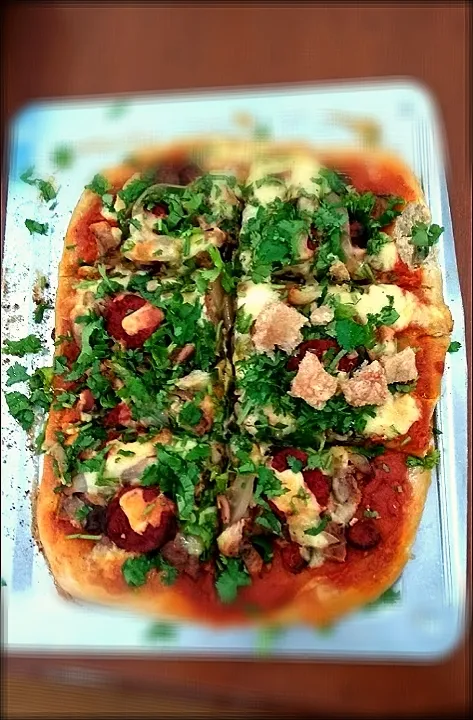 Arrachera, Chistorra and Cilantro Pizza|AntAlcocerさん