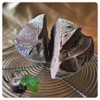 黒豆煮汁カンパーニュ