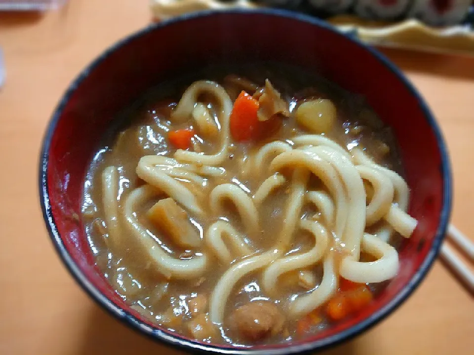 昨日の残りをおうどんに( ´∀｀)|おてんとさんさん