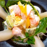 お出汁かぶリメイク→🔷エビ🦐アボカド🥑ゆで卵🐣のサラダにお出汁で煮たかぶ入れてみた🔷