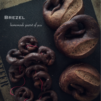 プレッツェルふたたび〜^^;               柚子酵母 de カフェモカプレッツェル☕