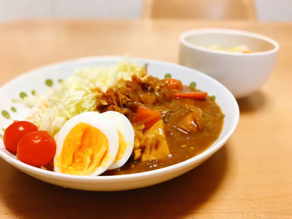 ご飯のかわりにキャベツ　で　カレー|FIKA789さん