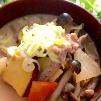 ポカポカ温まる、酒粕入りの豚汁💕💕💕