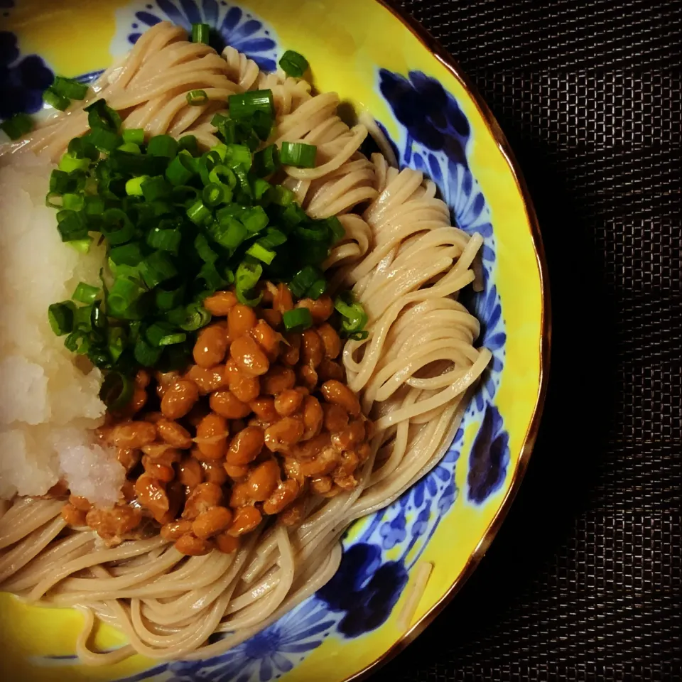 辛味大根おろし納豆蕎麦。#料理研究家指宿さゆり|【公式】料理研究家　指宿さゆり≫ｽﾀｼﾞｵ（ｽﾀｯﾌ運営）さん