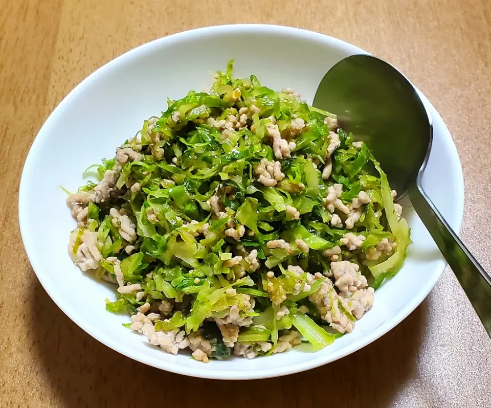 豚挽き肉とキャベツの柚子胡椒みそ炒め|ナナさん