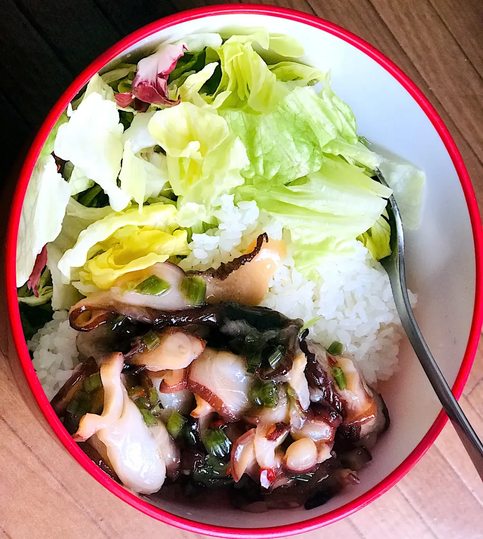 Snapdishの料理写真:Takowasa with hot rice bowl 🍚 and mixed lettuces 😋|Ha Kim Truc Quanさん