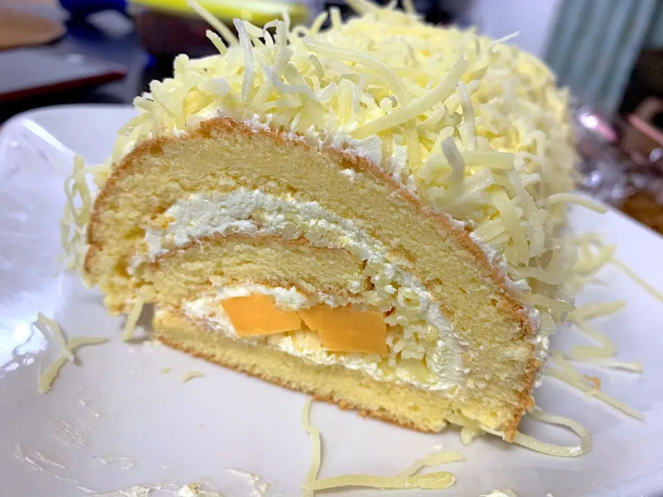 Cheese roll cake|yeni kartikasariさん