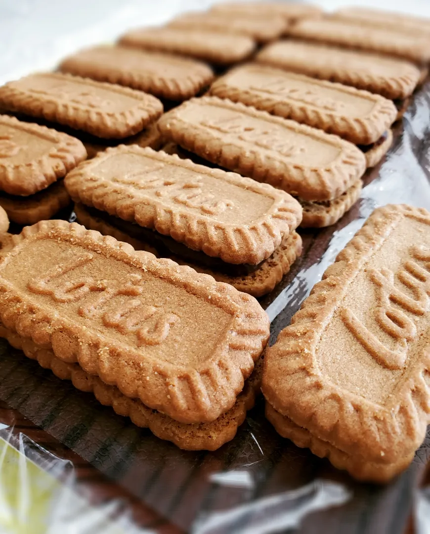 LOTUSクッキー🍪生チョコサンド🍫|れんこさん