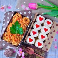 ロールサンドとパスタ弁当