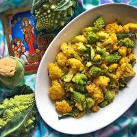 カリフラワーとロマネスコのザブジ