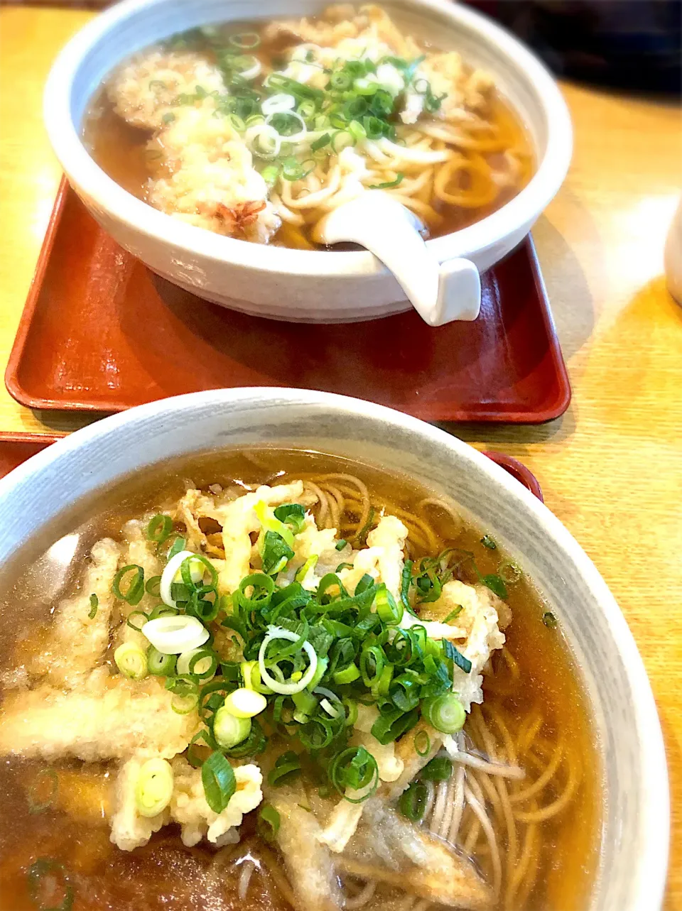 ごぼう天蕎麦と天ぷらうどん|じゅんさんさん