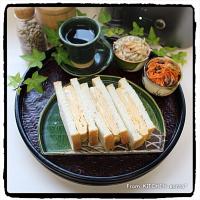 厚焼きたまごのサンドイッチ🥪﻿