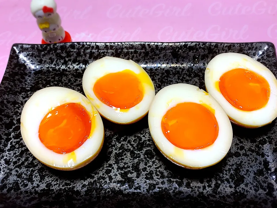 Snapdishの料理写真:味付けたまご🥚|くろねこっく🐈‍⬛さん