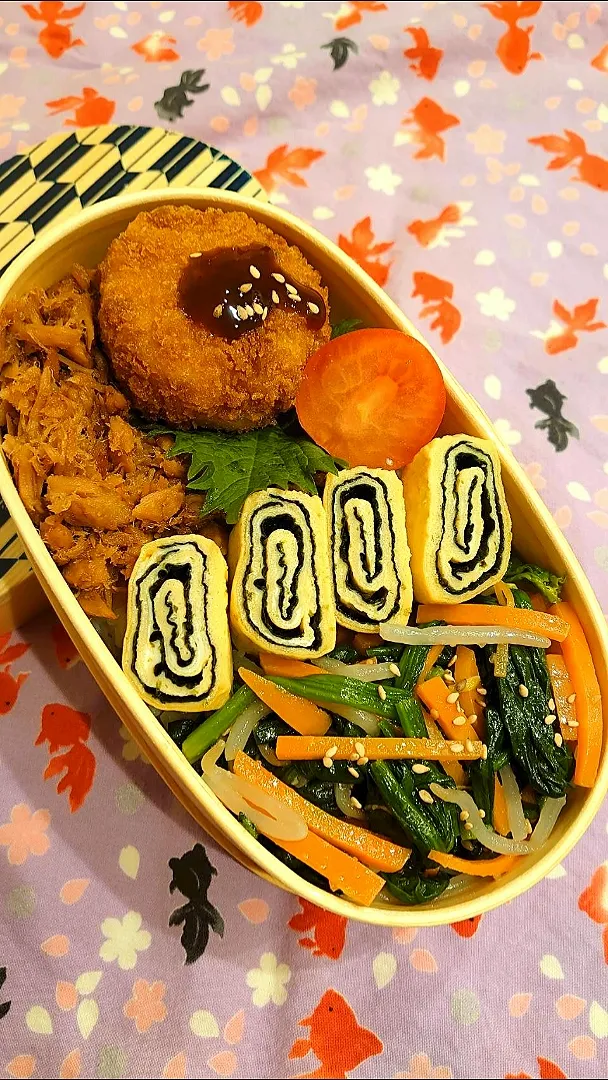 Snapdishの料理写真:旦那さん弁当|ねこさんさん