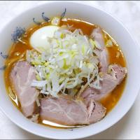 1/23の夕食
手作りチャーシューで
味噌ラーメン🍜