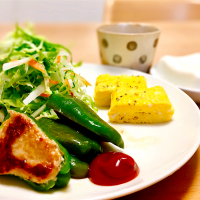 手抜きでごめんなさい　な　ピーマンの肉詰め