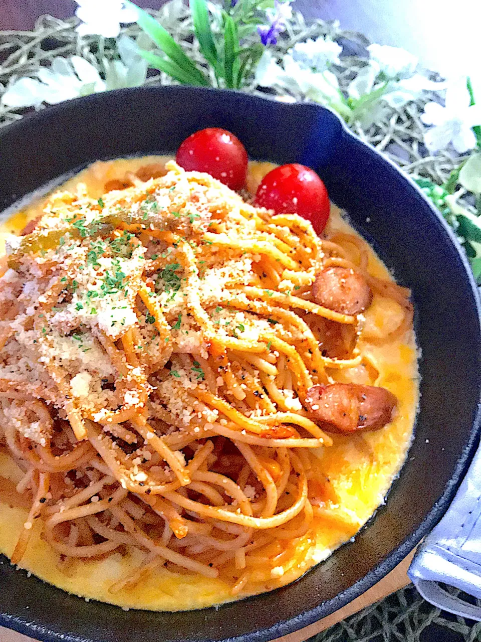 Snapdishの料理写真:スキレットのオムナポリタンスパゲティ💕💕💕💕|🌺🌺Foodie🌺🌺さん