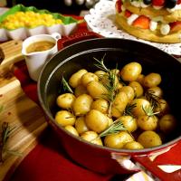 ローストポテト🥔🌿🥘