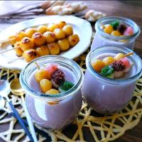 大納言入り紫芋ムースお団子乗せ

と

焼きみたらし団子