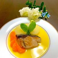 鰤のソテー柑橘ソース