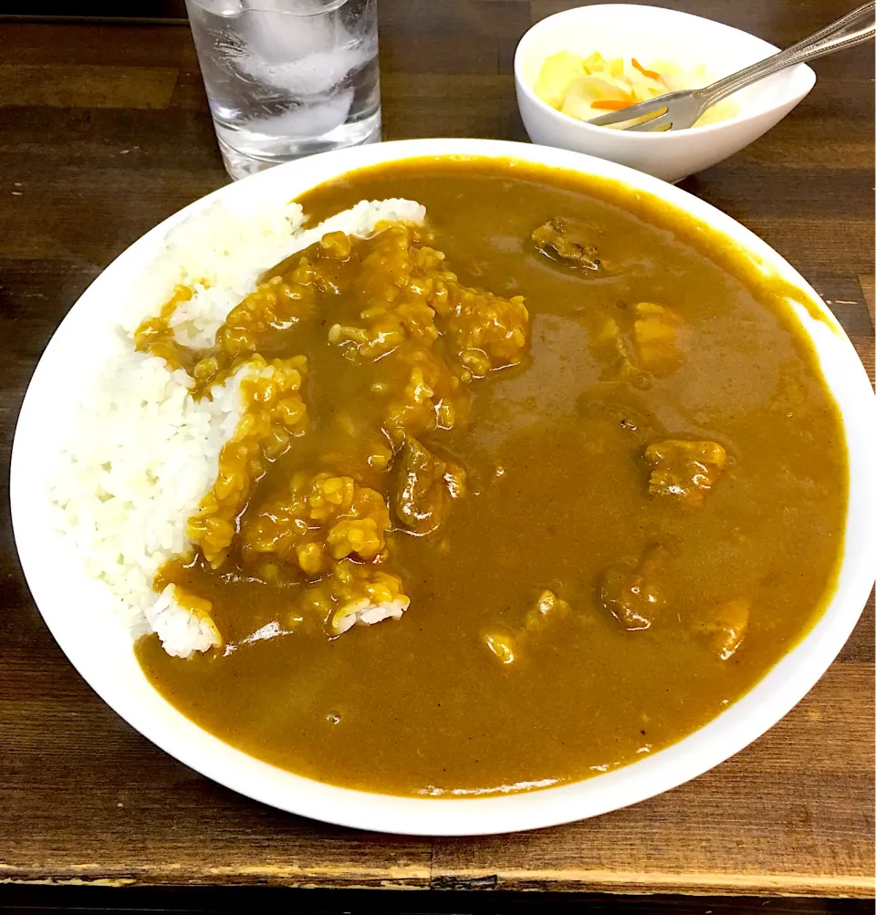 Snapdishの料理写真:神戸でビーフカレーのランチ‼︎ 25 January|Yoshinobu Nakagawaさん