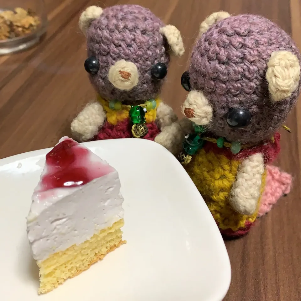 Snapdishの料理写真:ブルーベリームースケーキ(*'▽'*)|chagashiさん