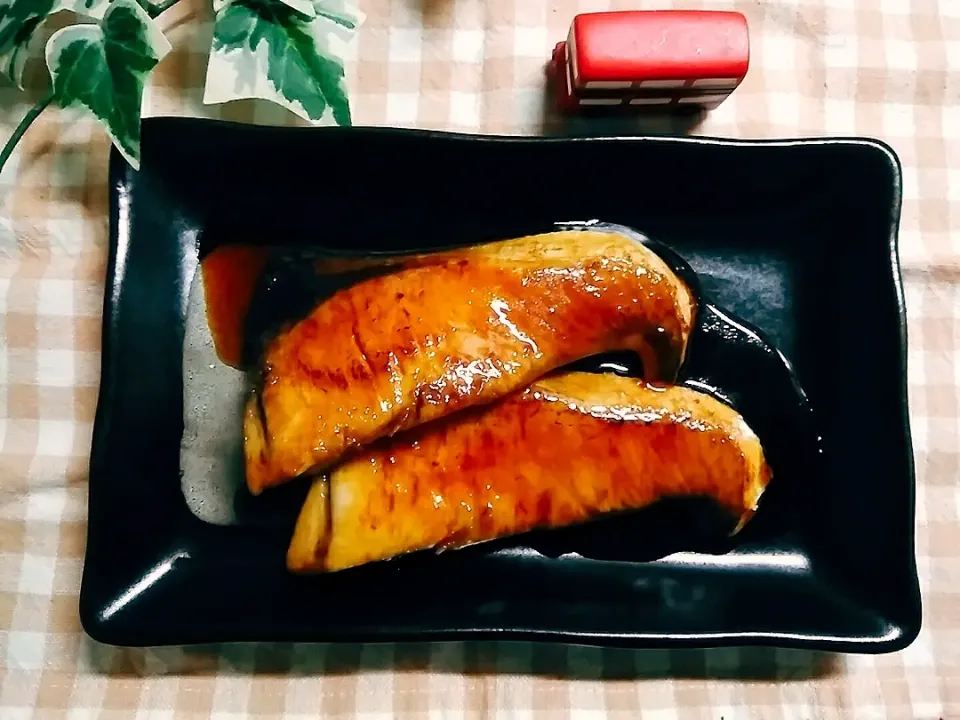 Snapdishの料理写真:ぶりの照り焼き|花ママさん