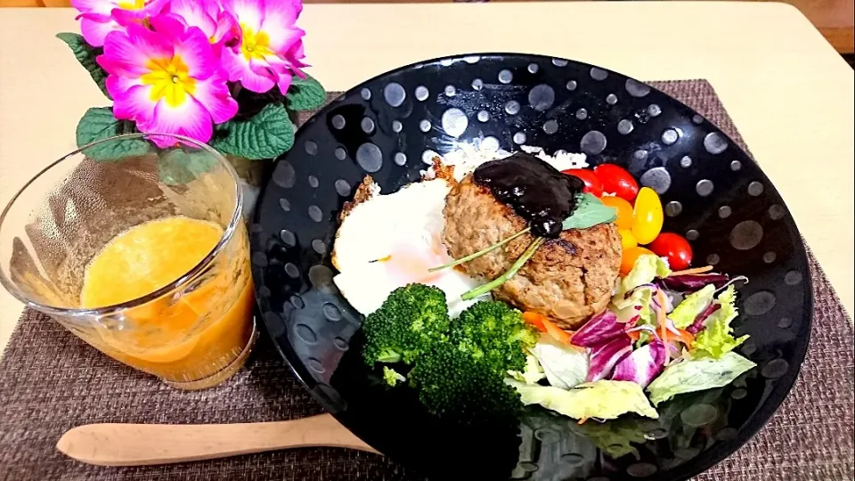 あきらさんの料理 ロコモコ風作ってみた丼|あきらさん