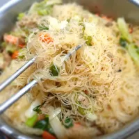 #媽媽的拿手菜 #台灣炒米粉
fried rice noodles Taiwan|Millet Chenさん