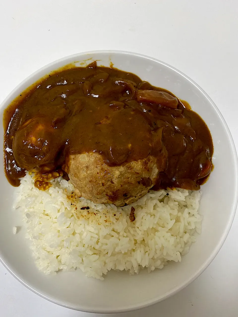 巨大ハンバーグカレー🍛|のんさん