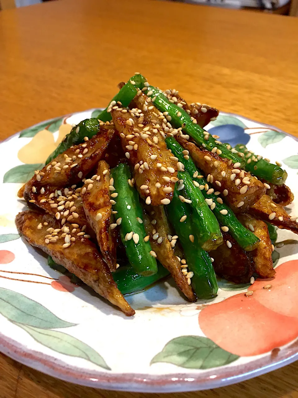 牛蒡と隠元の甘唐揚げ|まつださんさん