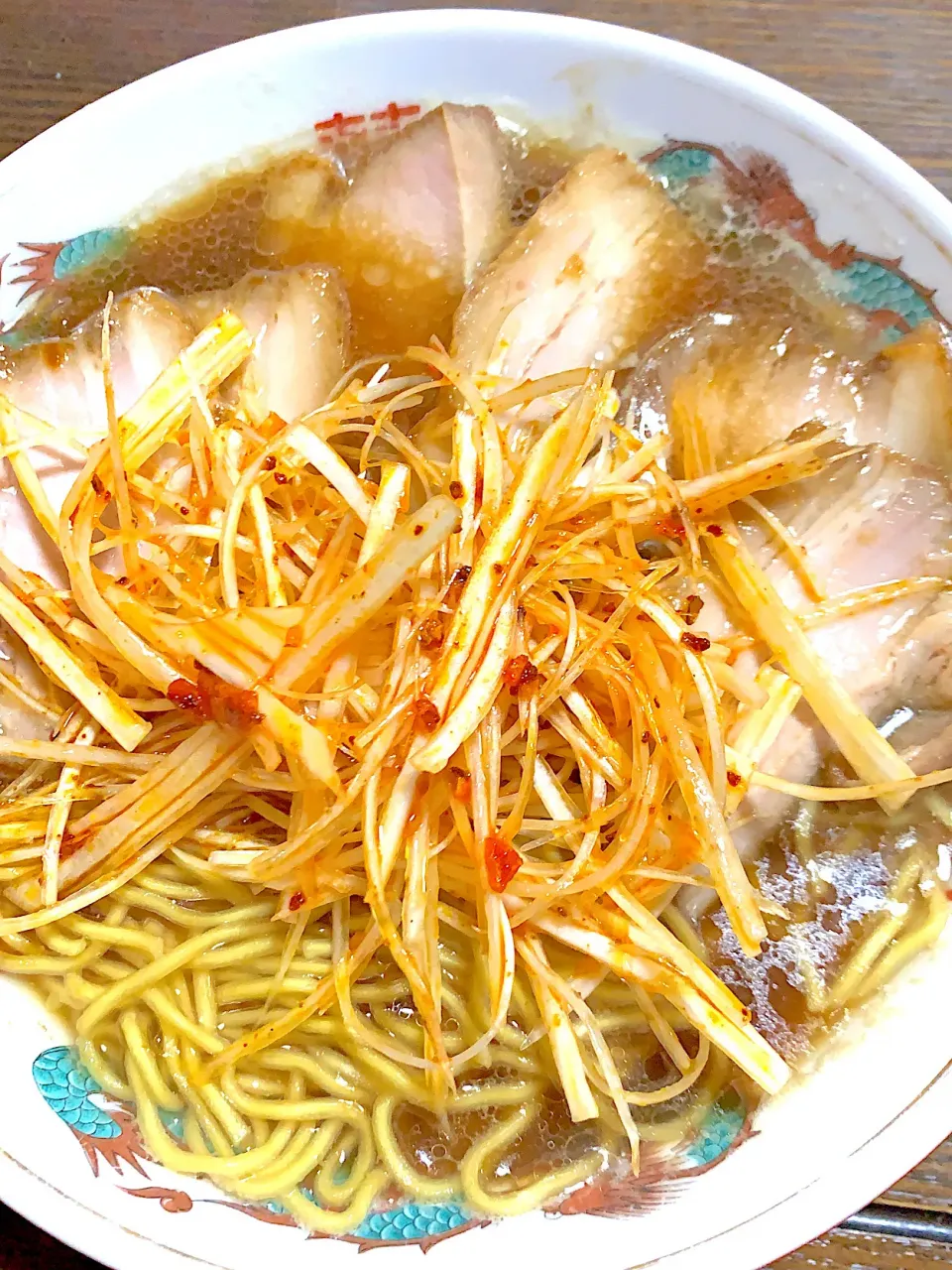 Snapdishの料理写真:白ネギ焼豚麺|きよっさんさん