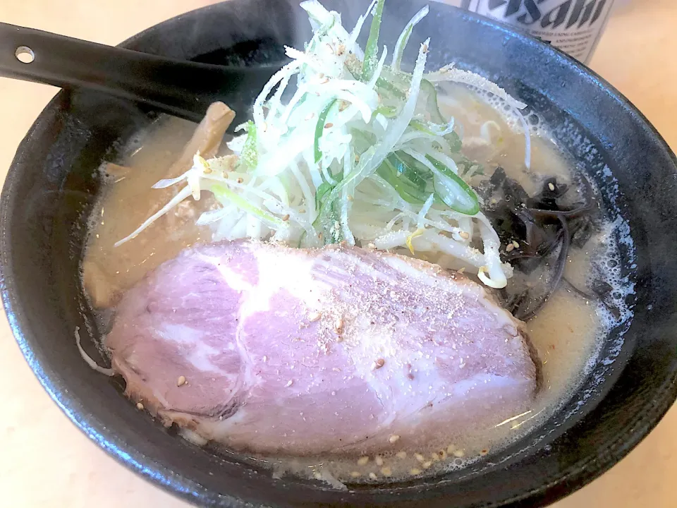 Snapdishの料理写真:がじゅまる  味噌ラーメン|Yukie  Toriseさん