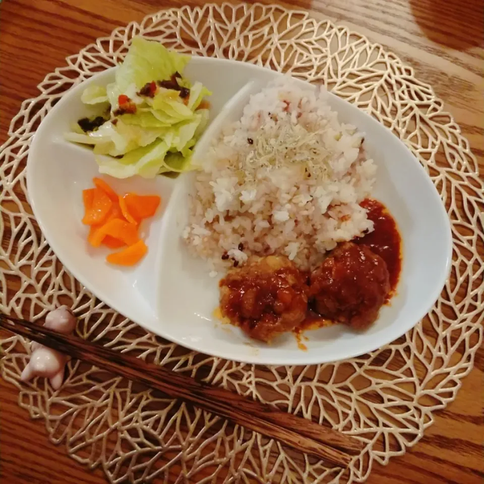 今日の夜ご飯はハンバーグ|せりなさん